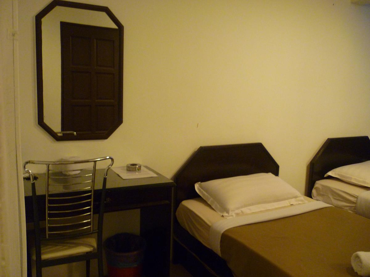Best One Hotel Malacca Extérieur photo